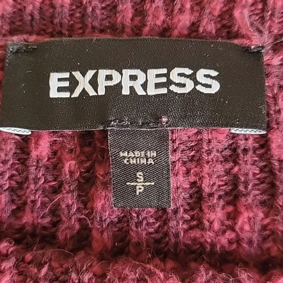 Express Oversized Knit Sweater - Picture 3 of 6